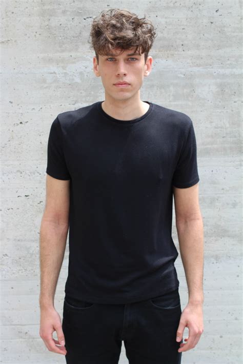 Samo - Modelagentur München Hamburg Most Wanted Models Influencer-Agentur