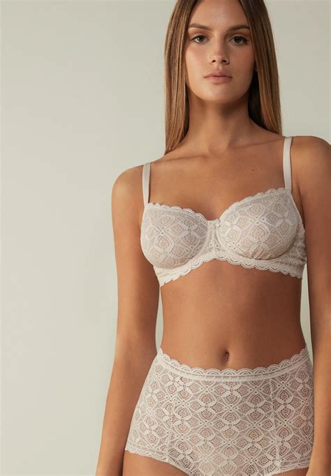 Intimissimi Daniela Balconette Underwired Bra Off White Beige Taupe