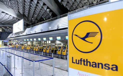 German Cabin Crew Kick Off Massive Lufthansa Strike