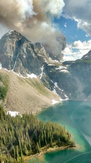 Smoke Chokes Alberta Skies As Crews Battle Forest Fire In Kootenay