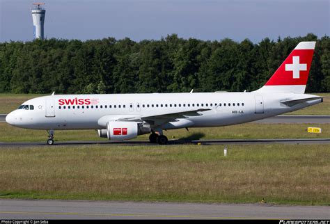 HB IJL Swiss Airbus A320 214 Photo By Jan Seba ID 703657