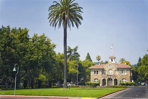 Sonoma Plaza, a Complete Visitor's Guide | El Dorado Hotel & Kitchen