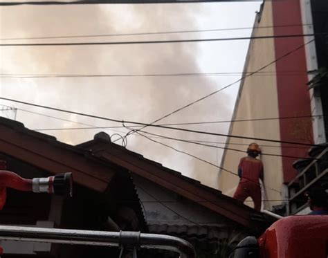 Kebakaran Rumah Di Bekasi Diduga Akibat Korsleting Listrik Okezone