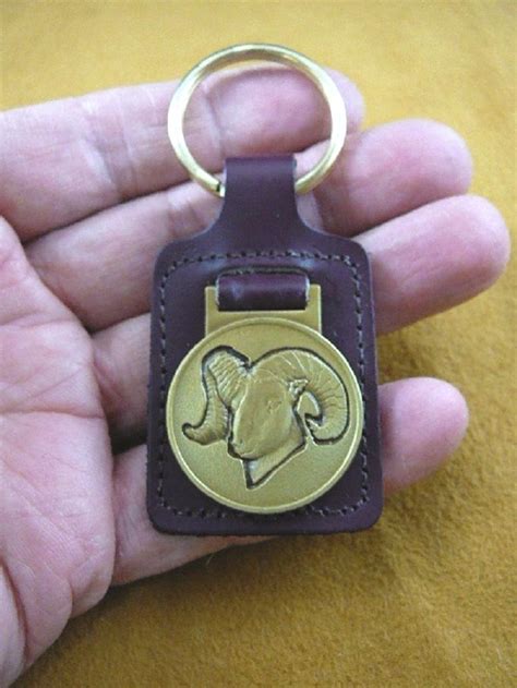 Md50 C Ram Big Horn Bighorn Sheep Head Bronze Medallion Leather Key Ring Ebay