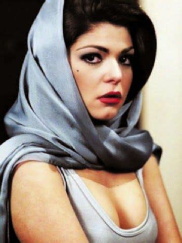 Nuestra villana número 2 Soraya Montenegro | Celebrity pictures, Pretty people, Celebrities