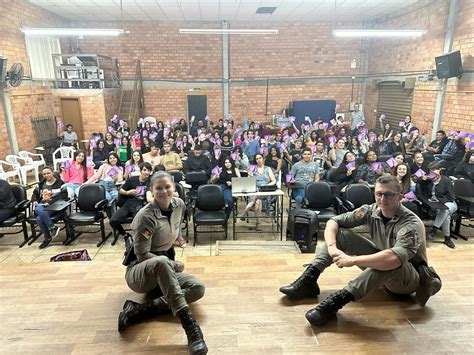 Alunos de Gravataí participaram da Semana da Maria da Penha nas escolas