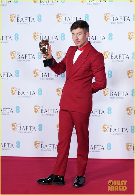 Banshees Stars Barry Keoghan Kerry Condon Win Supporting Acting