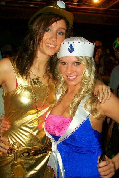 Hot Halloween Babes Gallery EBaum S World