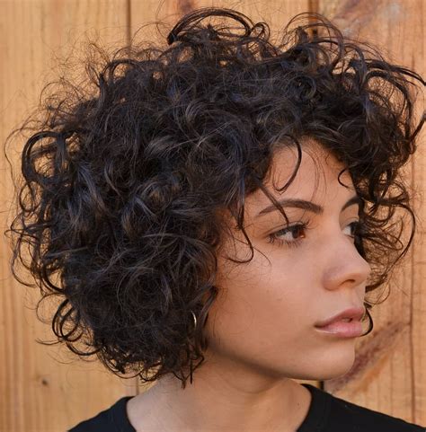 50 Trendy Short Wavy Hairstyles For Low Maintenance Looks