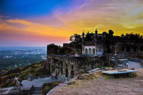 Things To Do In Golconda Fort A Grand Historical Tour Awaits You