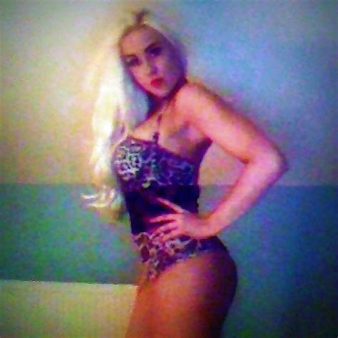 UK Bimbo Ex Stripper Porn Pictures XXX Photos Sex Images PICTOA