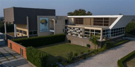 NBS Ahmedabad- Narayana Business School Admission 2023-2025: Courses ...