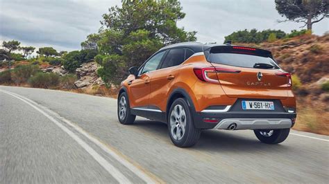 Nuova Renault Captur Prezzo Ed Equipaggiamenti