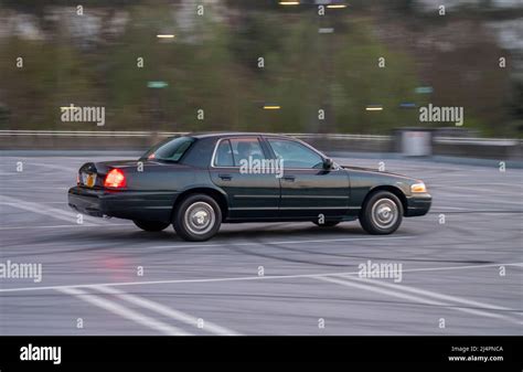 2002 Ford Crown Victoria Police Interceptor P71 Police Car Spec