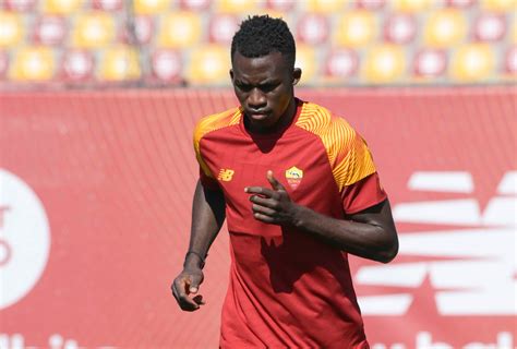 Seduta Mattutina Per La Roma A Trigoria Foto Gallery Forzaroma Info