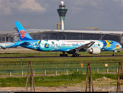 B China Southern Airlines Boeing Ber Photo By Id