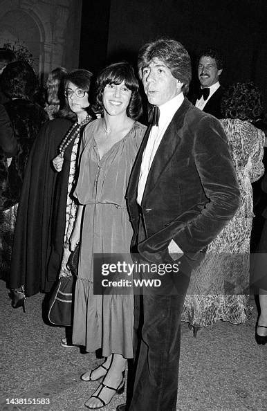 Nora Ephron and husband Carl Bernstein the Metropolitan Museum of Art... News Photo - Getty Images