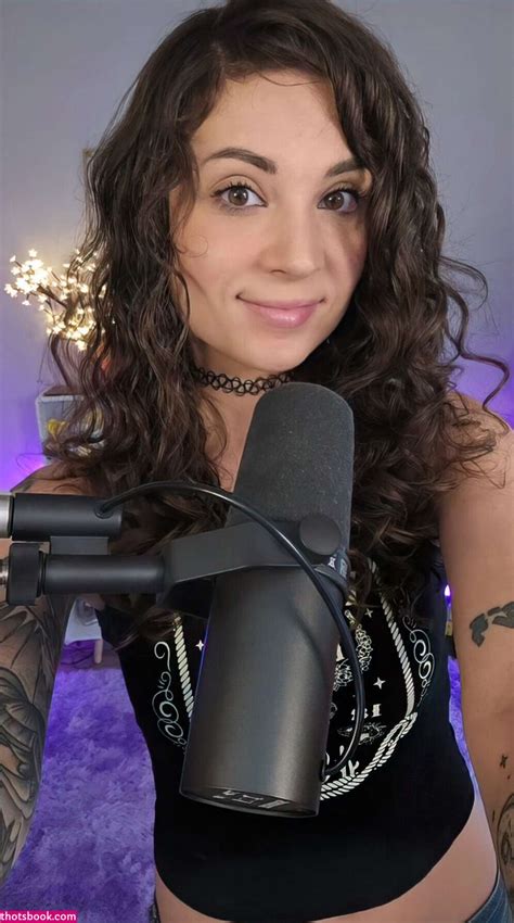 MelonieMac Nude OnlyFans Photos 14 Ibradome