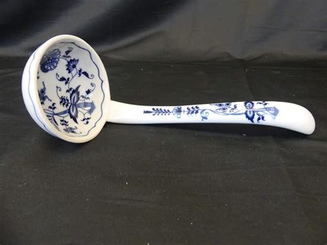 Lot Blue Danube Japan Tureen Ladle Hidden Treasure Estate Sales