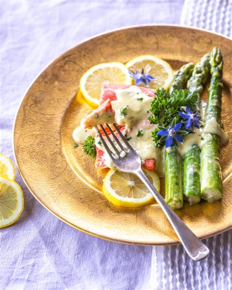 Salmon and Asparagus with Dijon Cream – Primal Wellness