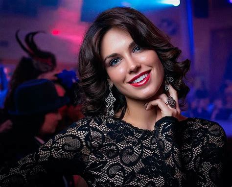 Ирина антоненко биография фото в купальнике в молодости
