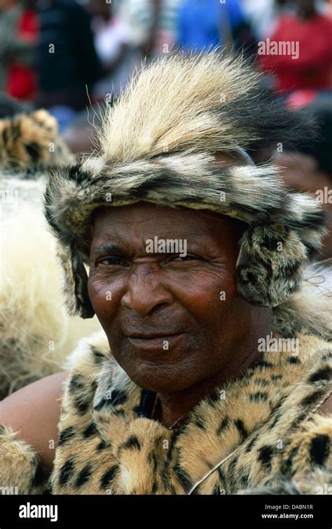 South Africa Zulu King Hi Res Stock Photography And Images Alamy