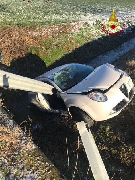 Incidente Medicina Scontro Tra Due Auto Quattro Feriti