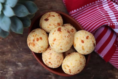 Receita Pão de Queijo Fácil e Delicioso Mel e Pimenta