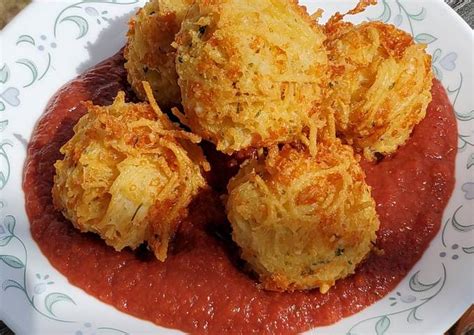 Spaghetti Balls and Meat sauce Recipe by Grill-Master - Cookpad