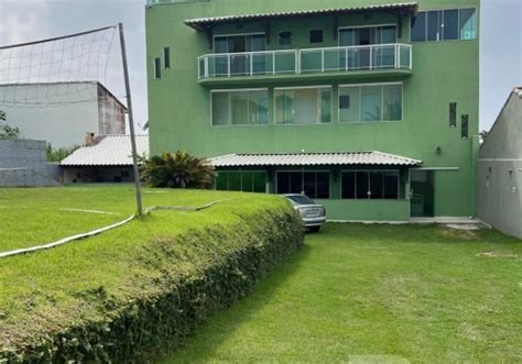 Casas à venda na Rua Praia do Leblon em Saquarema Chaves na Mão