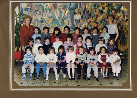 Photo de classe 2année de 1985 MATERNELLE VICTOR HUGO Copains d avant