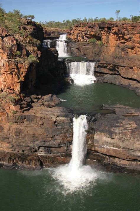 Top 10 Best Waterfalls In Australia & How To Visit Them - World of ...