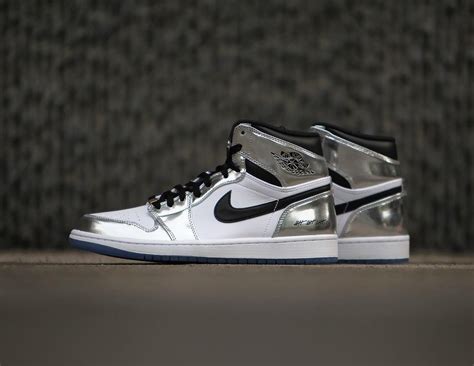 Detailed Look At Kawhi Leonards Air Jordan 1 Pass The Torch