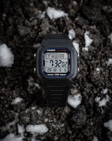 Casio Suosittu Digitaalinen Rannekello Musta W H Aves Kellopuoti Fi