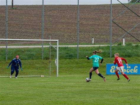 Foto Update Fu Ball Krimi In Der Einb Ck Arena Spg Sv Guntamatic