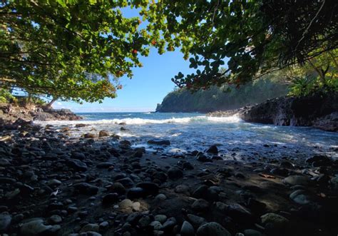 Onomea Bay Papaikou Hawaii Beaches