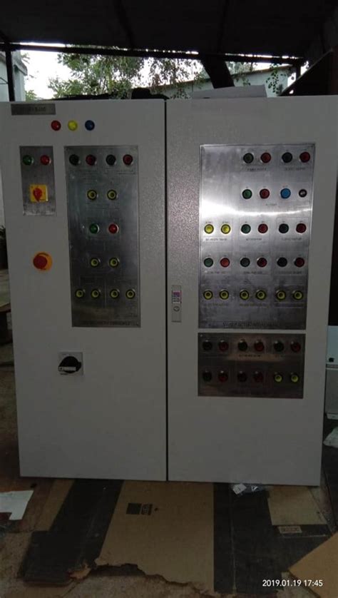 Warehouse Electrical Control Panel Operating Voltage 240 V Degree Of