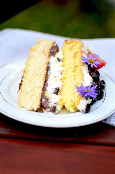 Mango Papaja Bardzo Prosty Tort Naked Cake Z Nutell Kremem Mascarpone Czekoladowymi Kulkami