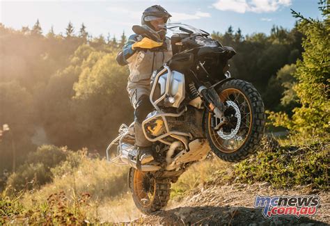 Bmw Celebrate Years Of Gs With Special Editions Mcnews