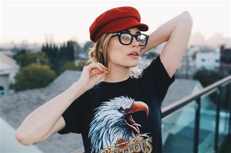 Hot Arielle Vandenberg Photos ThBlog