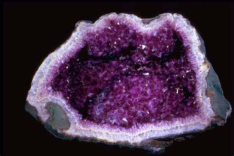 Growing Artificial Geodes from Alum | scipiguy