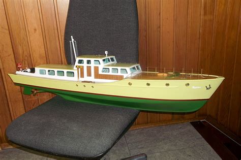 A Billing Boats Neptune From Germany Srcmyc Srcmbc