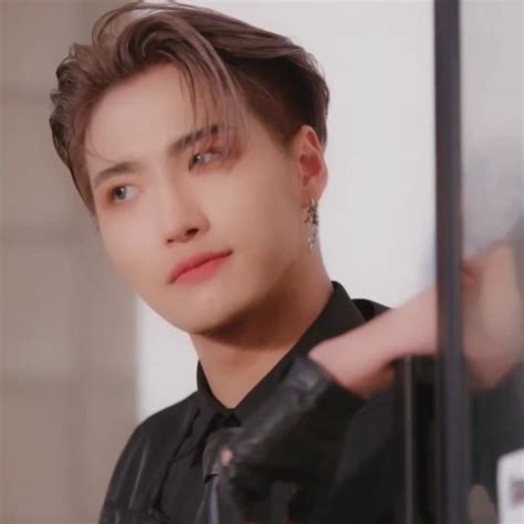 Seonghwa Ateez Icon Park Seong Hwa Sex Appeal Bright Stars Kinky