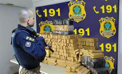 Prf Bate Recorde E Apreende Toneladas De Drogas No Paran Durante O