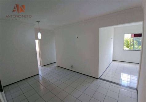 Apartamentos à venda na Avenida Godofredo Maciel em Fortaleza Chaves