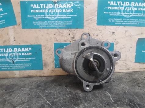 Nissan Navara Thermostat Housings Stock