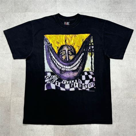 Yahoo Red Hot Chili Peppers Tee T