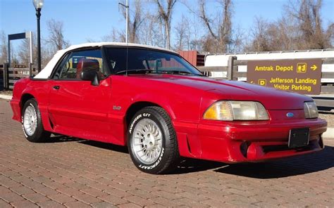 5 Speed Drop Top 1988 Ford Mustang Gt Barn Finds