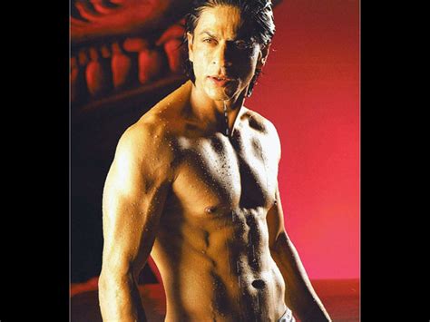 Half Naked Shirtless Pics Of Shahrukh Khan That Will Turn You On