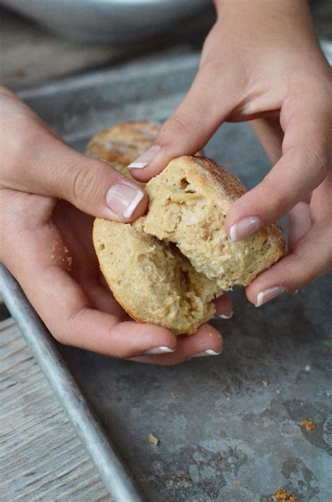 How To Make The Fluffiest Whole Wheat Biscuits Recipe Wheat Biscuits Whole Wheat Biscuits